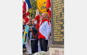 Cérémonie en mémoire des archers disparus le 16 mai au soir